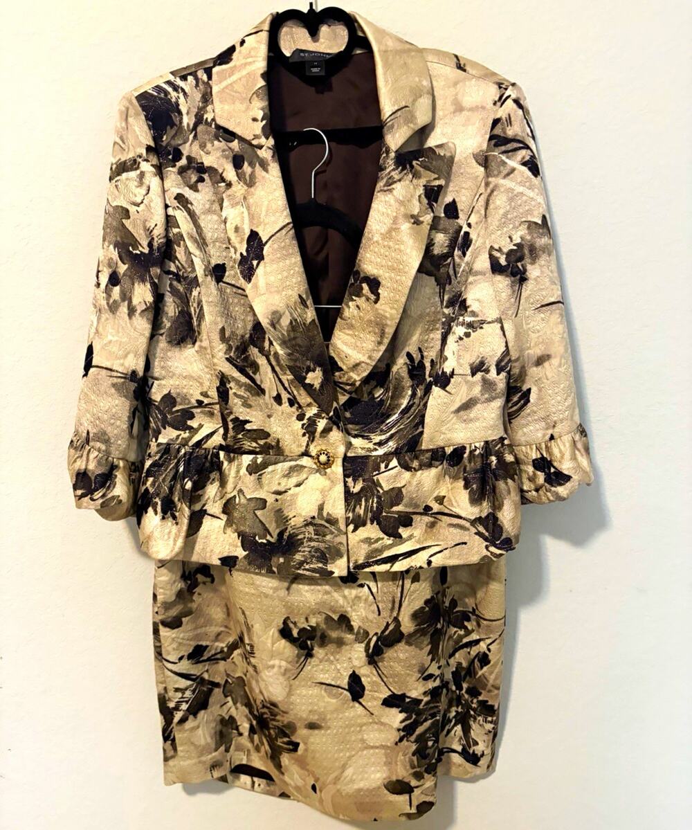 NWOT ST. JOHN 2 Pc Silk Floral Peplum Jacquard Skirt Suit Beige/Black Sz 14-16